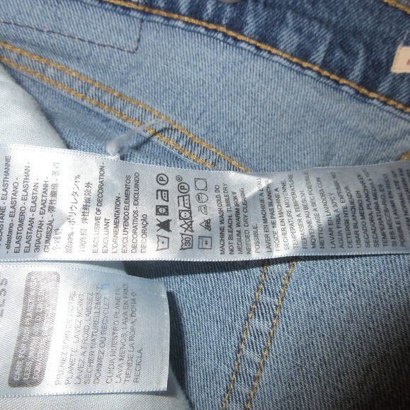 NWT  Levi Strauss & Co. San Francisco  Men's Straight Fit Jeans 32x29 - Picture 11 of 12